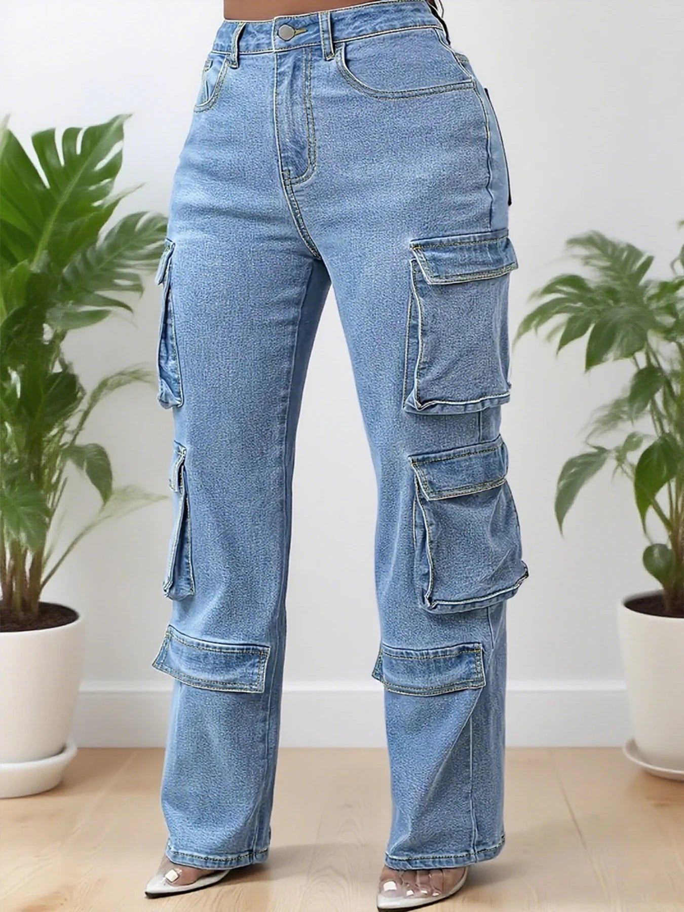 Plus Size Women's Mid Rise Light Wash Cargo Straight Jeans, Multi Flap Pockets, Casual Loose Fit Streetwear Denim Trousers