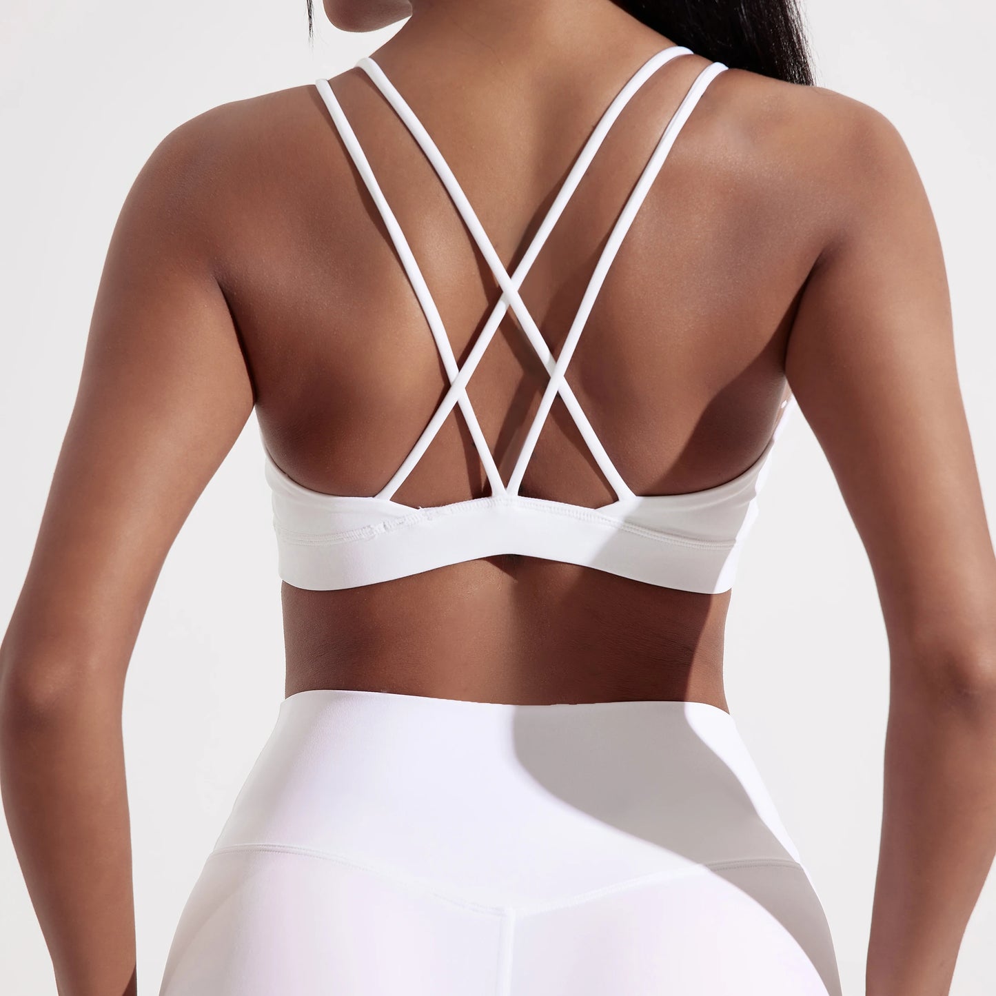 Women's Breathable Sports Bra With Chest Pad And Cross Detail