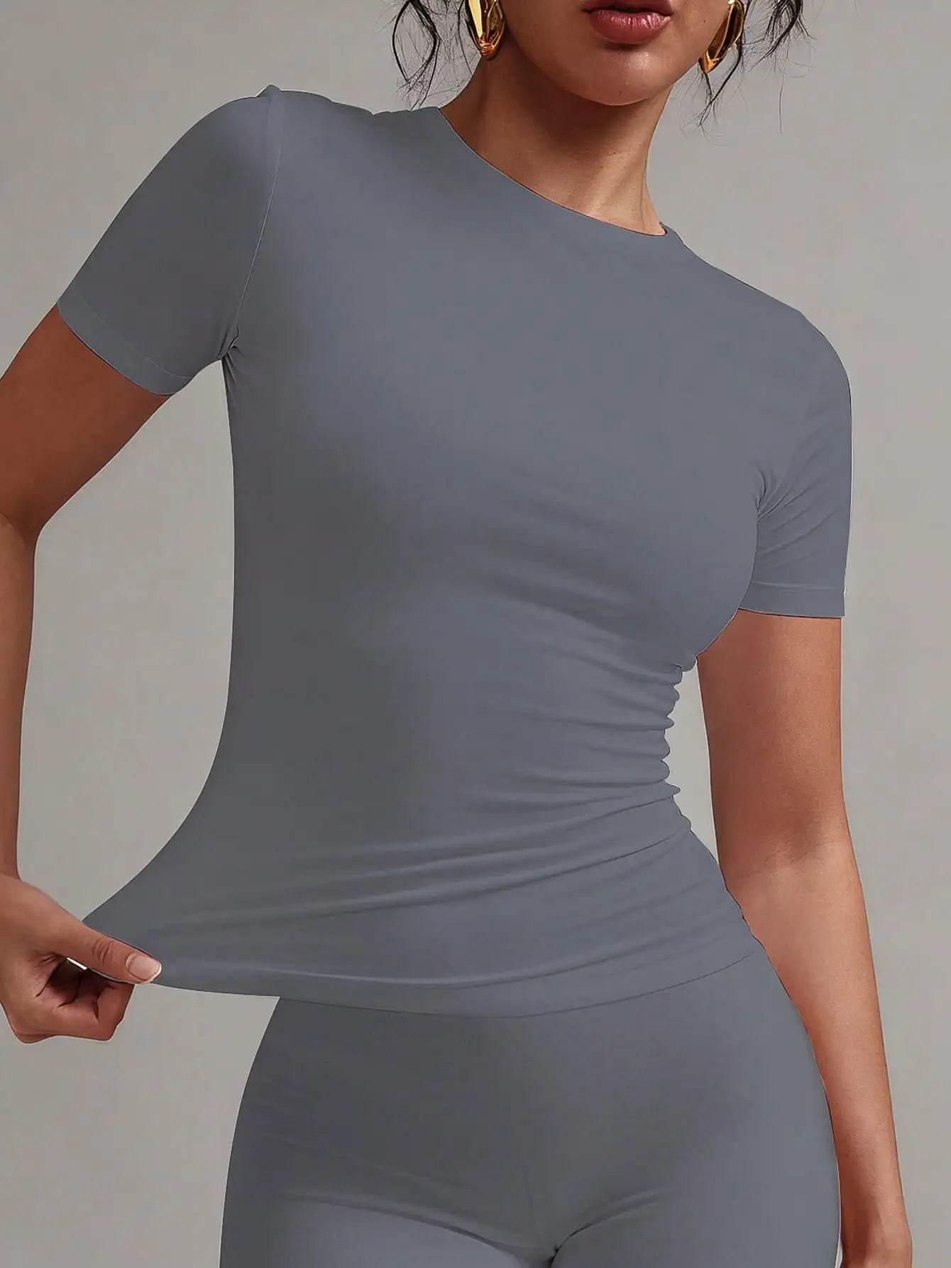 Womens Round Neck Short Sleeve Fitted T Shirt For Summer