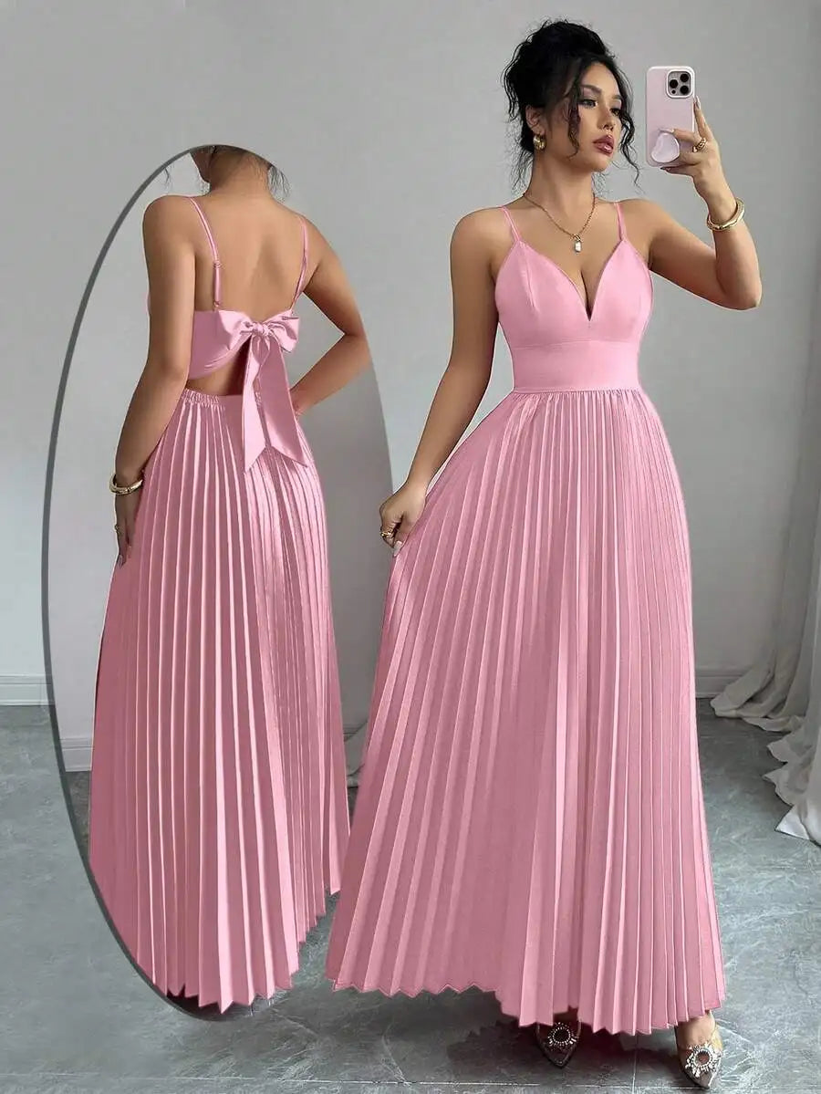 Elegant V-Neck Spaghetti Strap Pleated Prom Dress For Evening