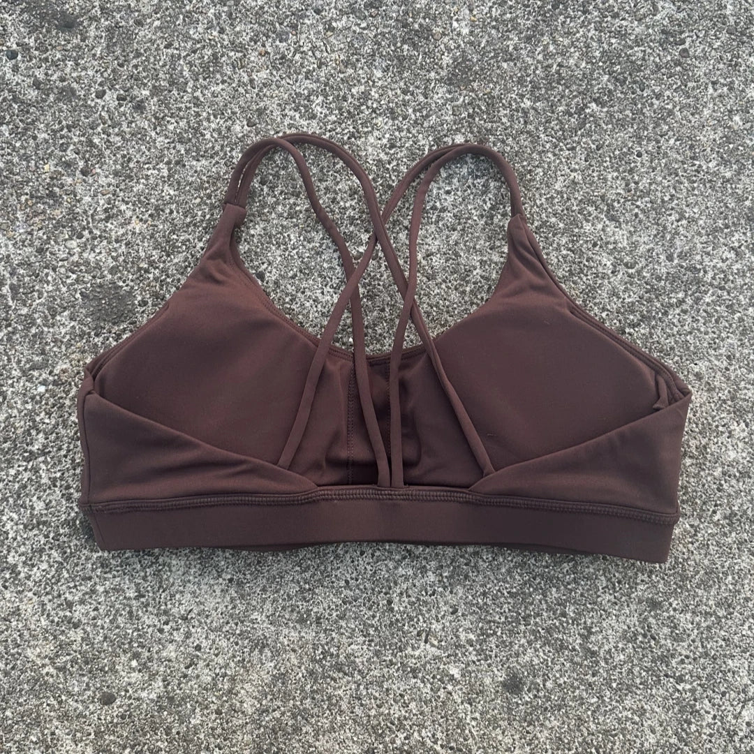 Women's Breathable Sports Bra With Chest Pad And Cross Detail