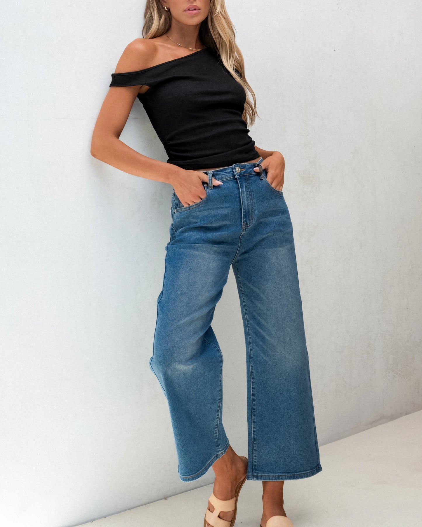 Genleck Wide Leg Jeans Cropped Loose Fit High Waisted Stretchy Capri Denim Pants Baggy Petite Jeans Short Girls Friendly White C