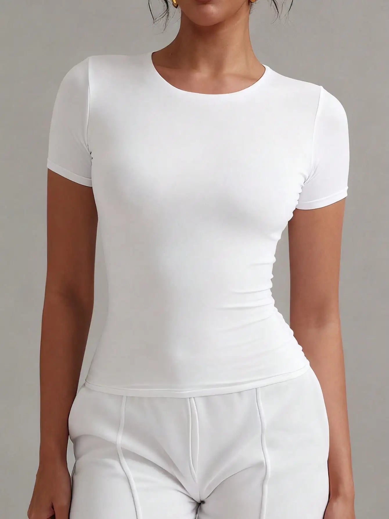 Womens Round Neck Short Sleeve Fitted T Shirt For Summer