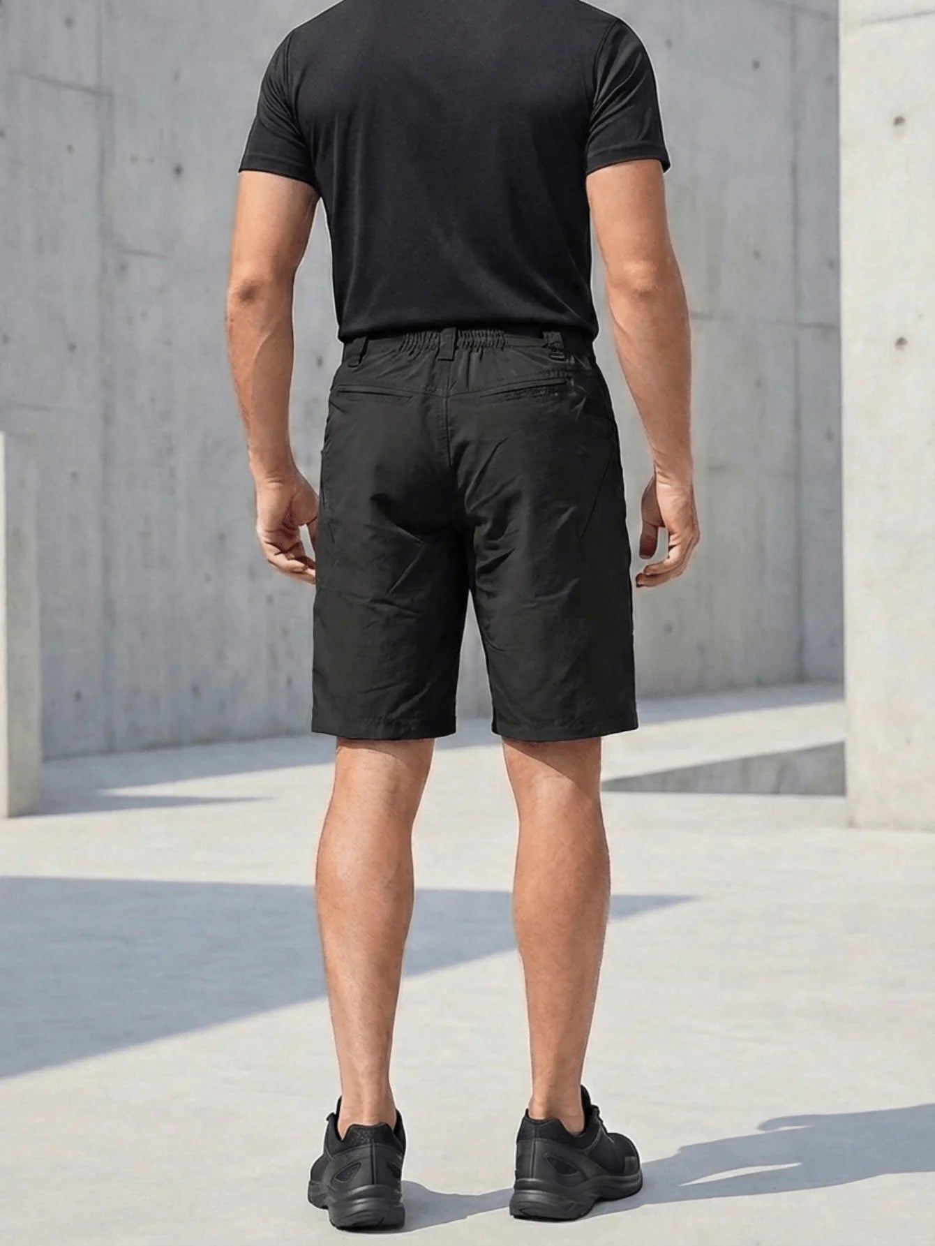 Men’s Cargo Shorts For Outdoor Use, Lightweight Quick-Dry Breathable Fabric, Multiple Zippered Pockets, Rugged Non-Stretch